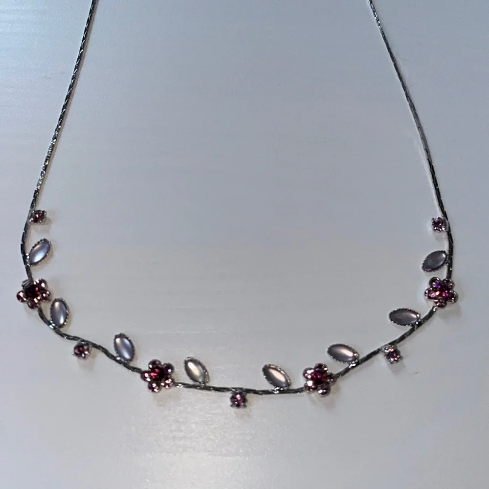 Necklace - Picture 2 of 4